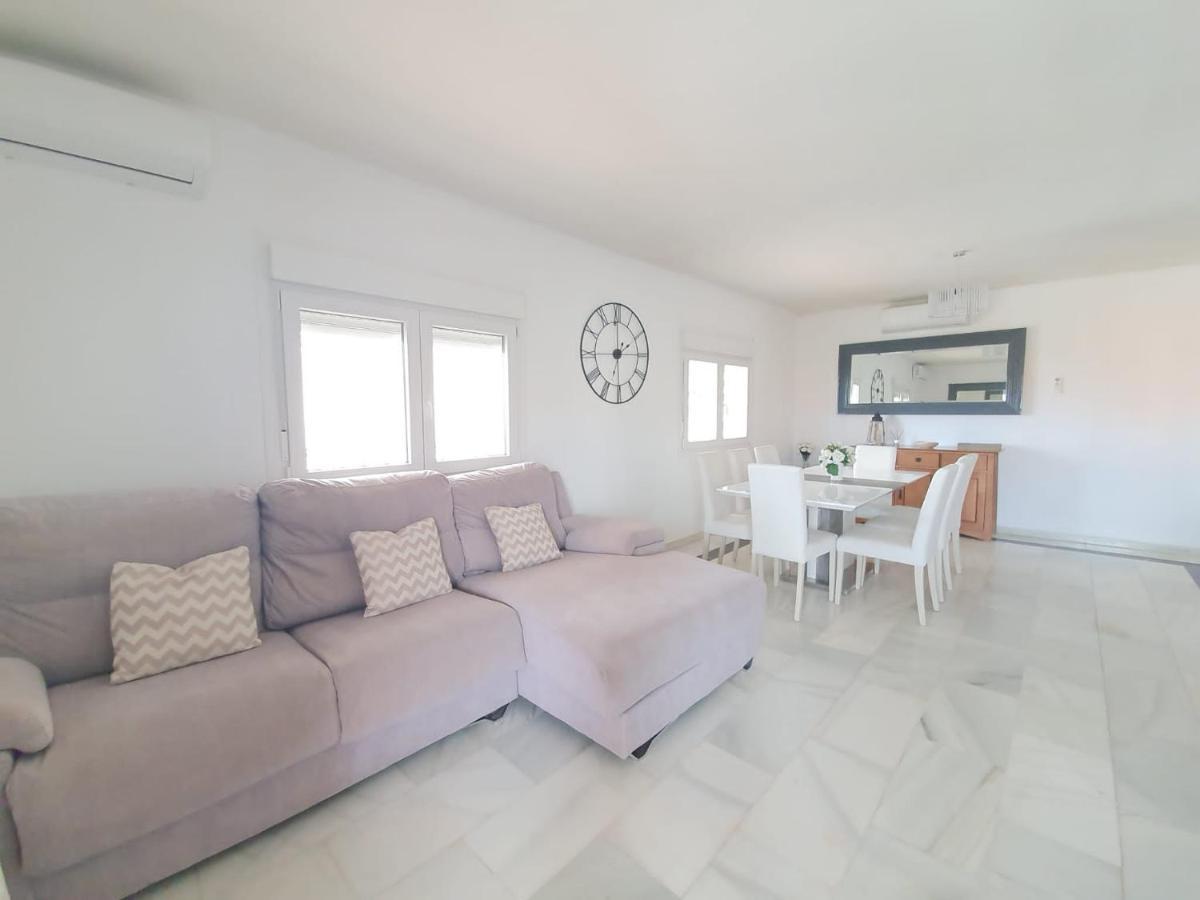 Stunning 5 Bedroom Villa, Sea Views, Private Pool, Estepona, Sleeps Up To 12 Esterno foto